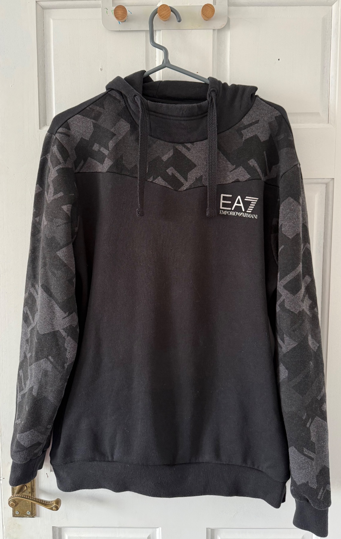 ea7 emporio armani men’s hoodie black camo sweatshirt designer sportswear streetwear xxl