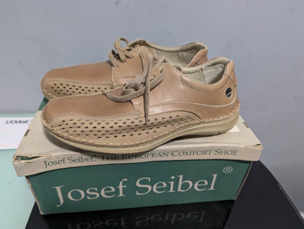 Joseph seibel shoes beige uk7