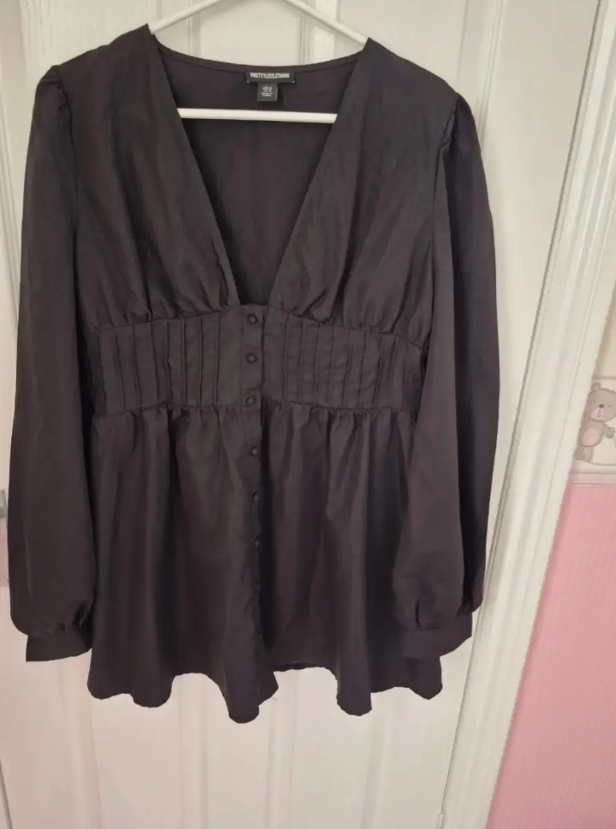 PLT black button front fitted puff sleeve skater dress plunging neckline size 16
