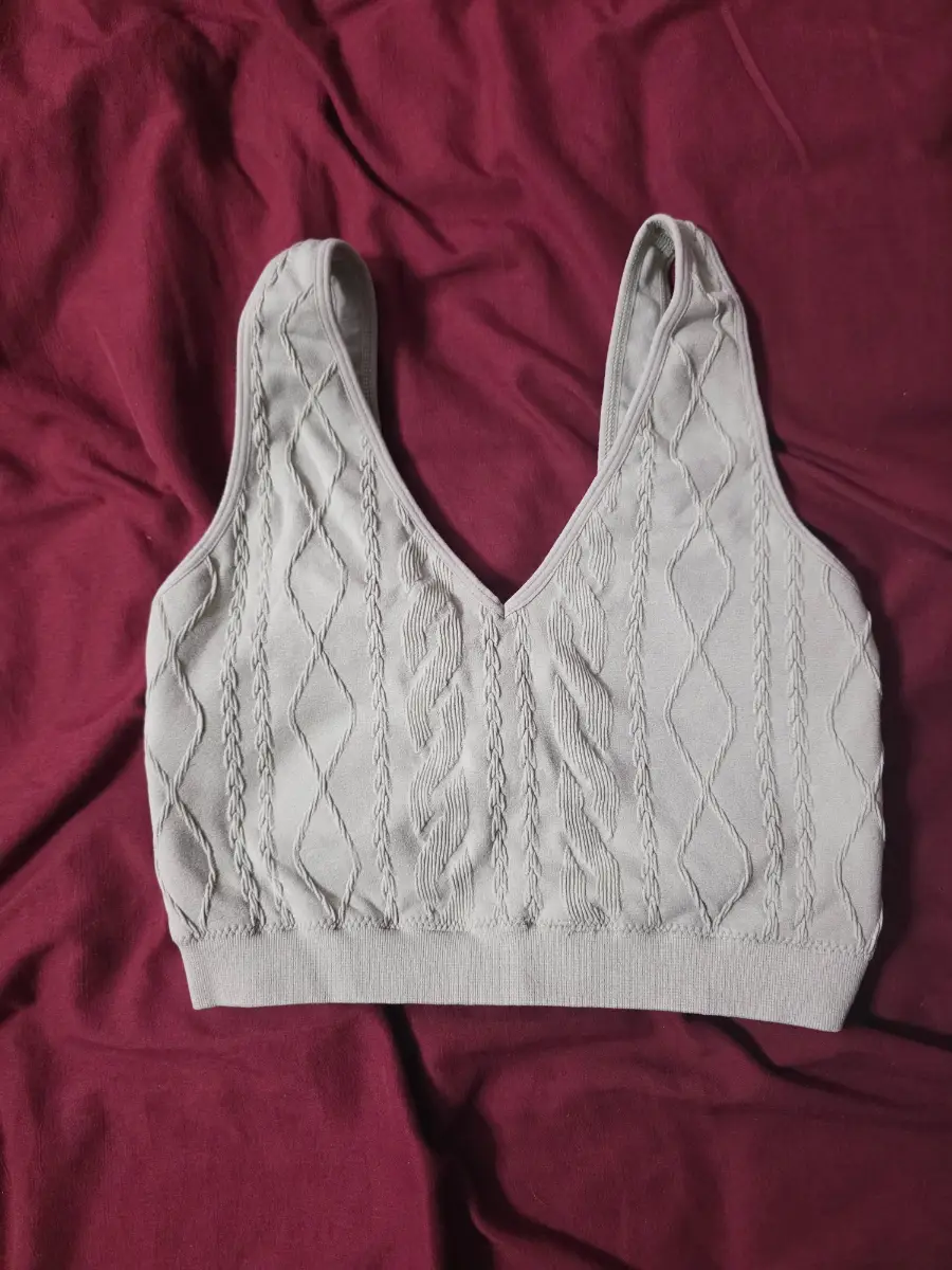 Gilly Hicks Cable Knit Seamless Bralette Size Small