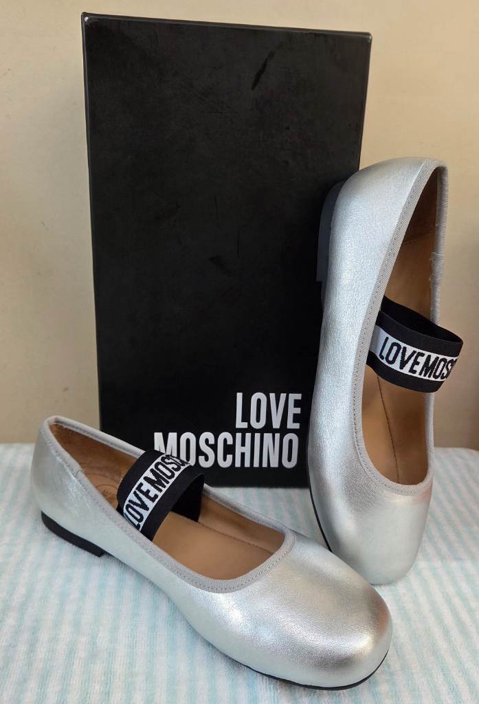 Love Moschino Silver Ballet Pumps Flats EU 36 UK 3 Logo Strap New Box