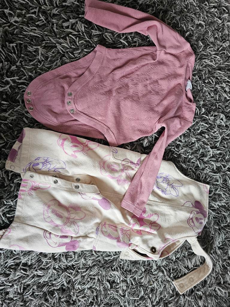 Disney 6-9 months outfit 2 piece set