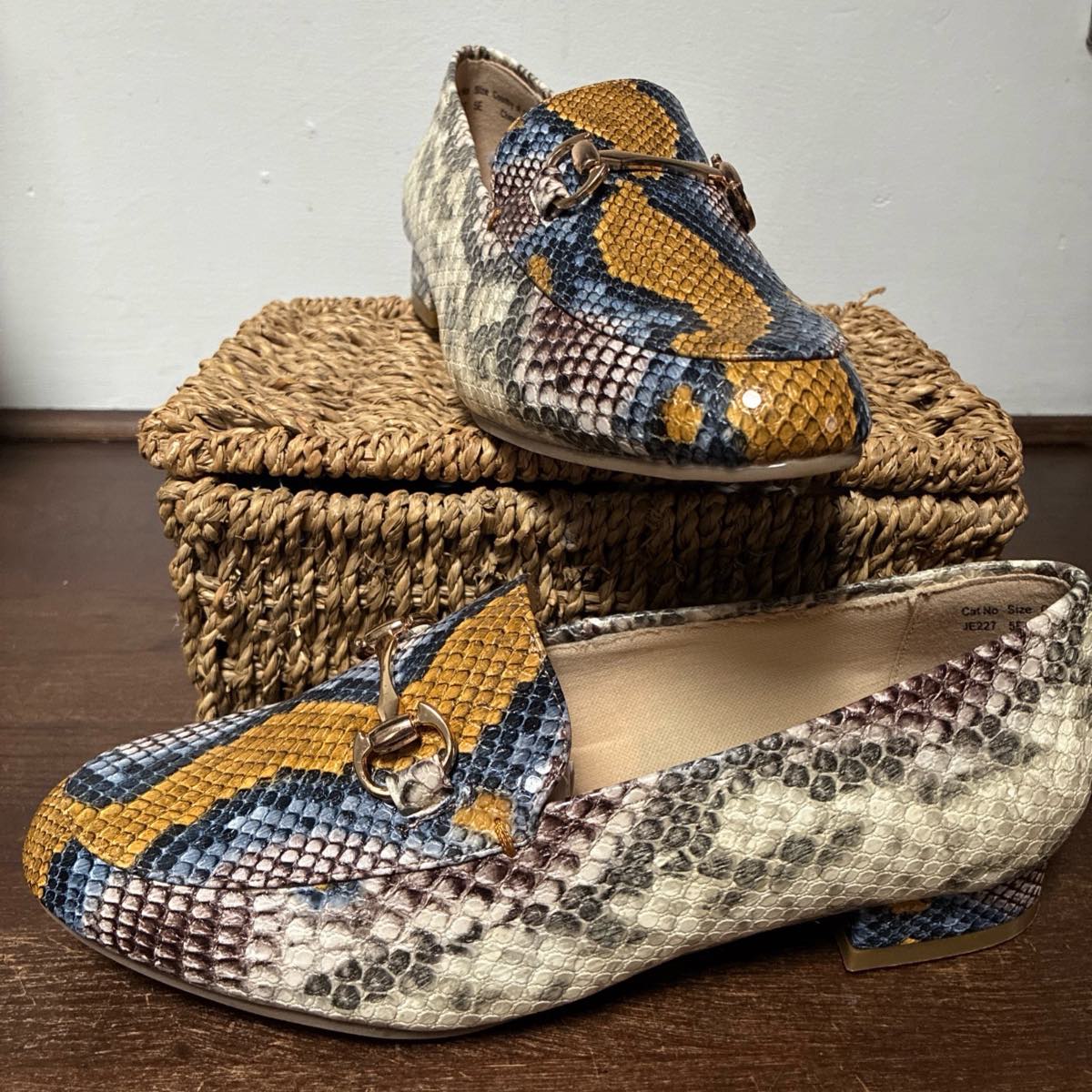 Vegan Snake Print Loafers Stylish Size 5 E Wide – Cushioned Unworn J D Williams