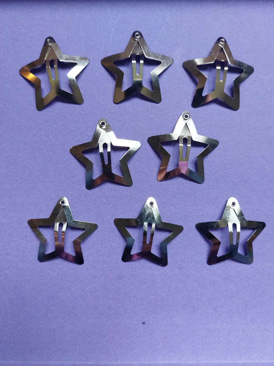 8 silver star hair clips