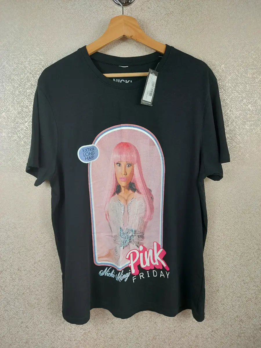 Nicki Minaj T-shirt Boohoo Pink Friday Black Oversized Graphic Tee Top M NWT New