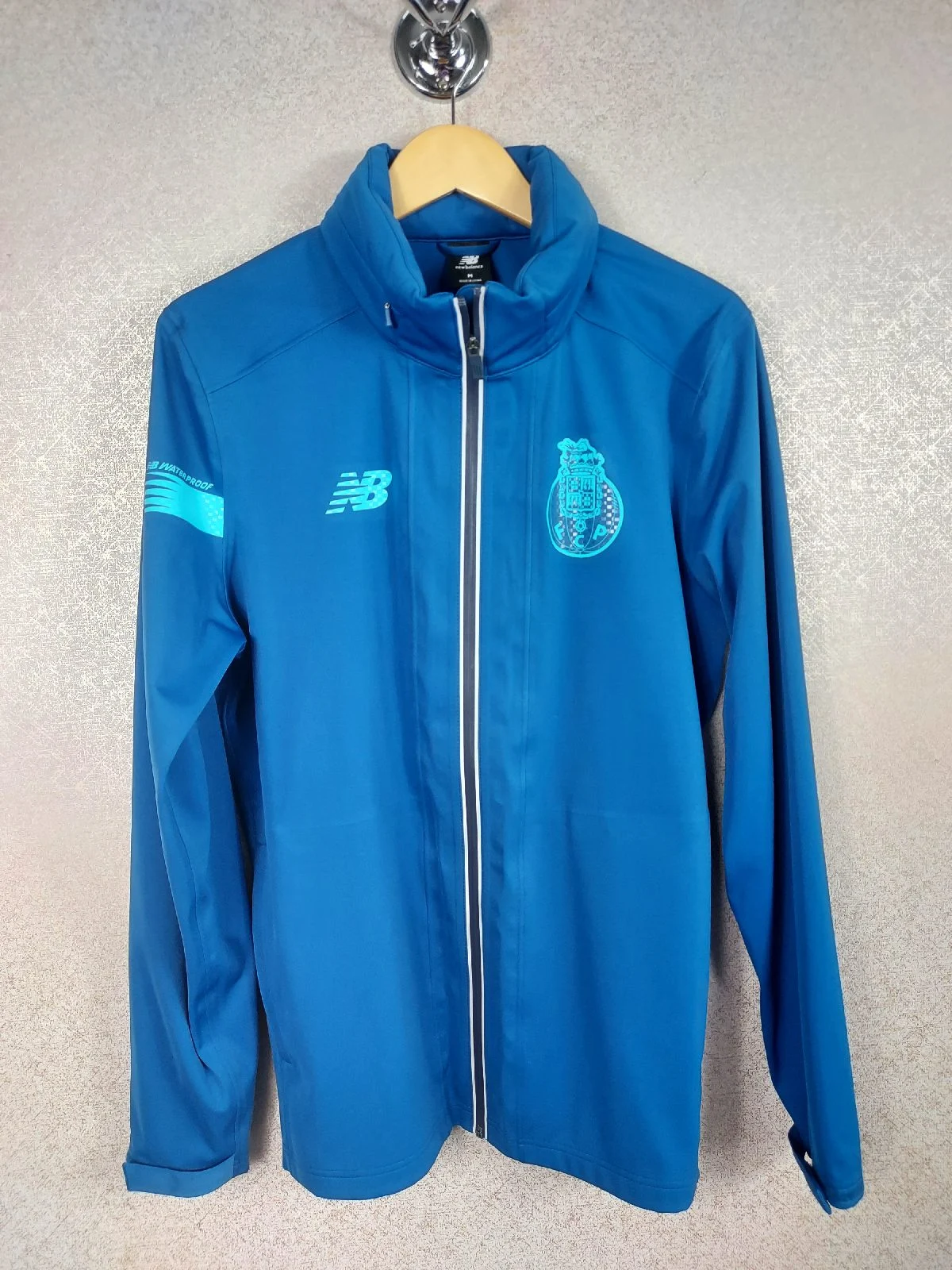 New Balance FC Porto Track Jacket M Mens Atlantic Deep Turquoise Waterproof Coat