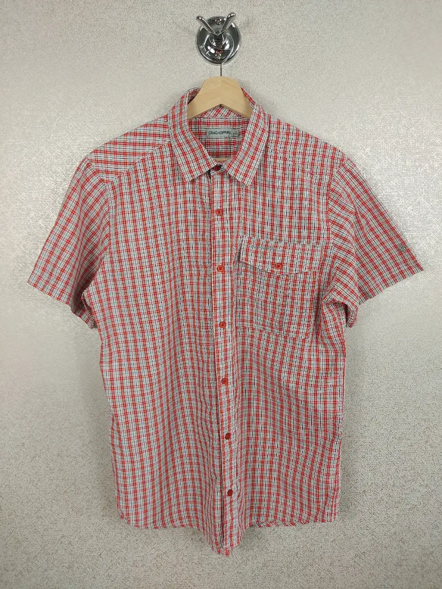 Craghoppers Mens Shirt Medium Red White Check Shortsleeve Hiking Walking Travel