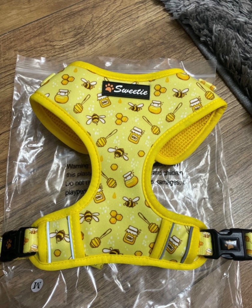 Sweetie dog harness - medium - bee design