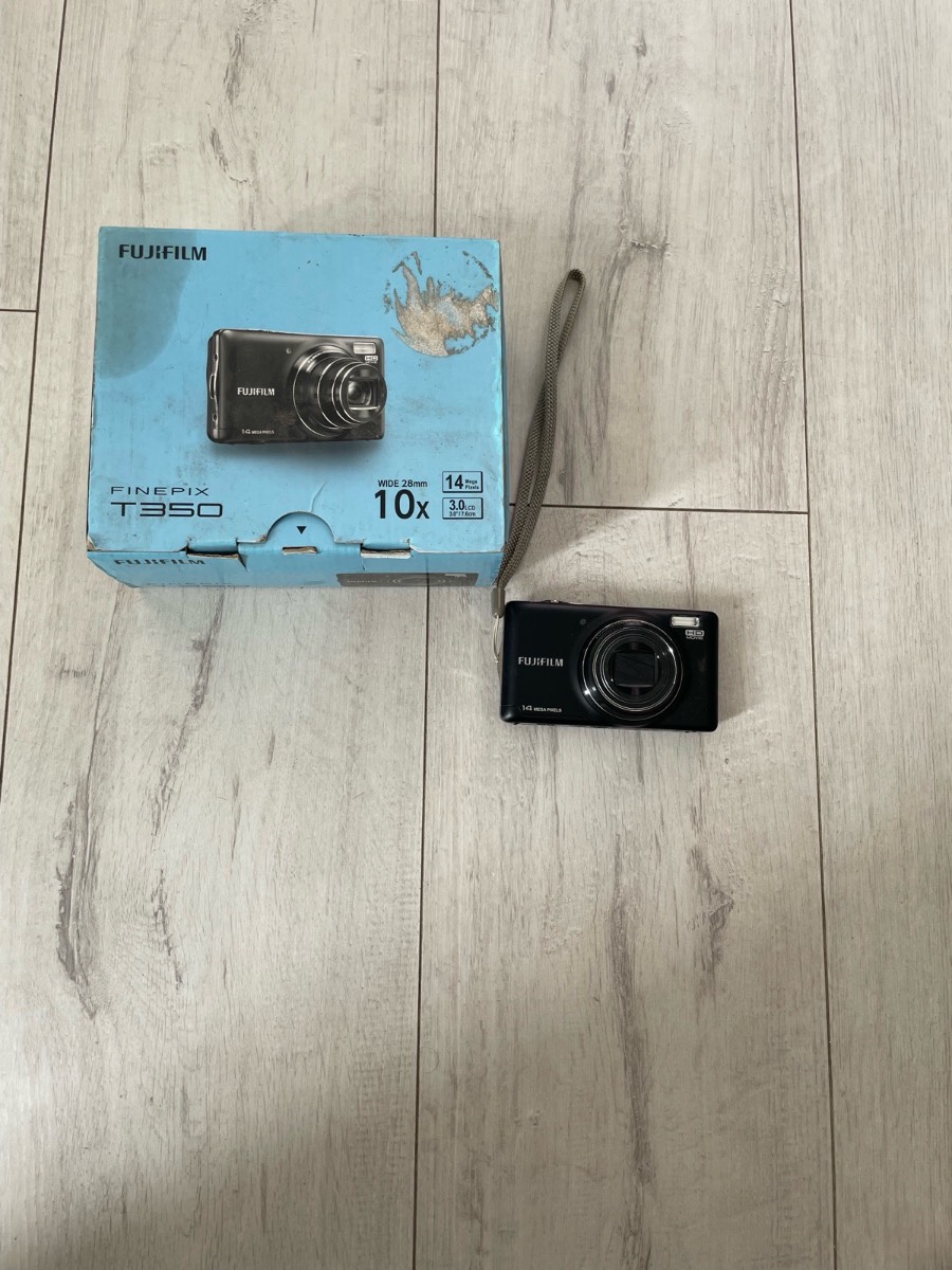 Fujifilm FinePix T350 Digital Camera 14MP, 10x Zoom, black