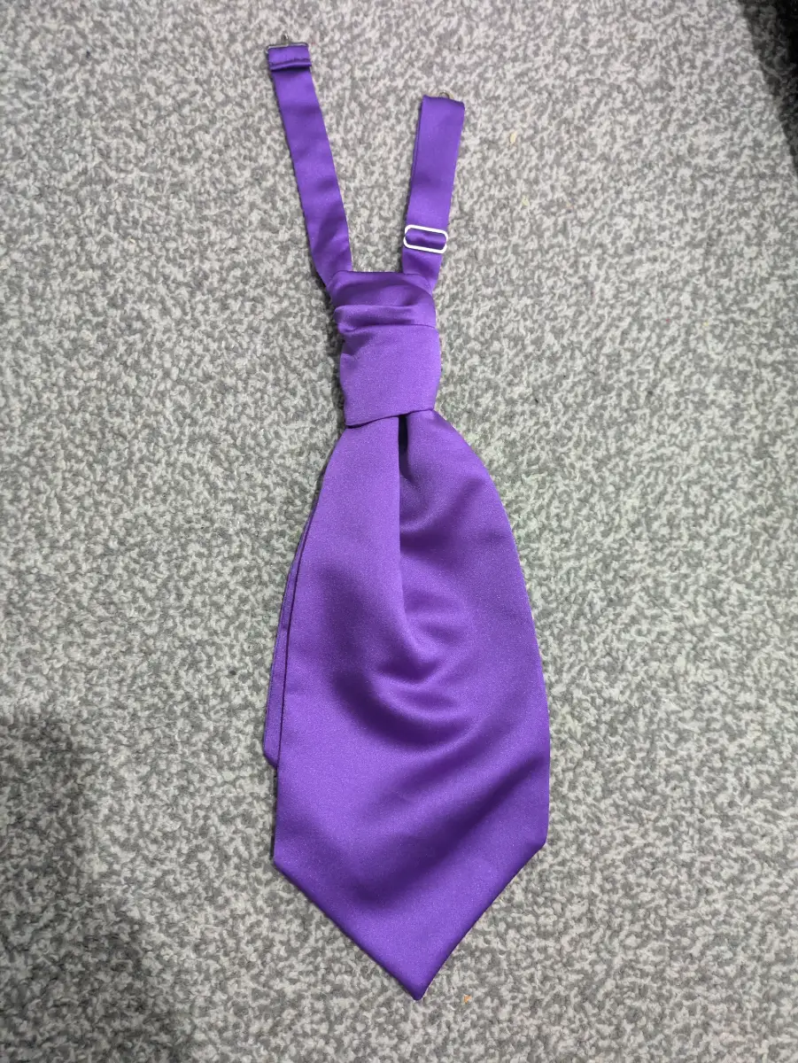 Purple cravat tie