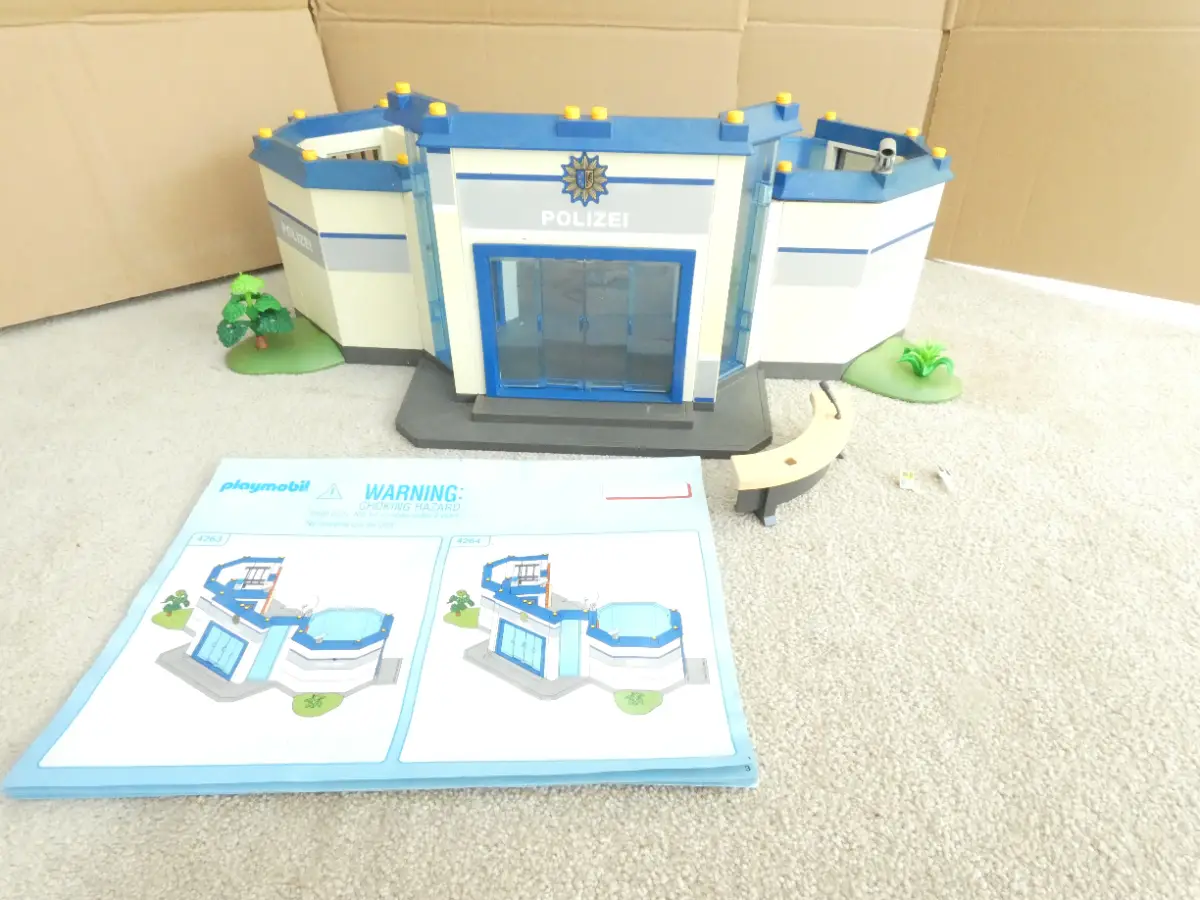 Playmobil 4253 Police Headquarters