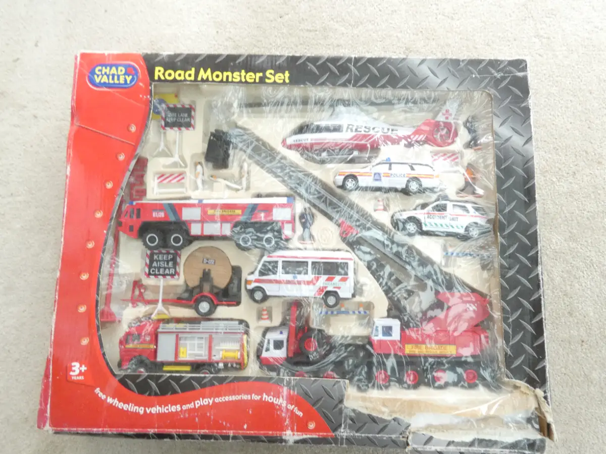 vintage chad valley Road Monster set (complete)