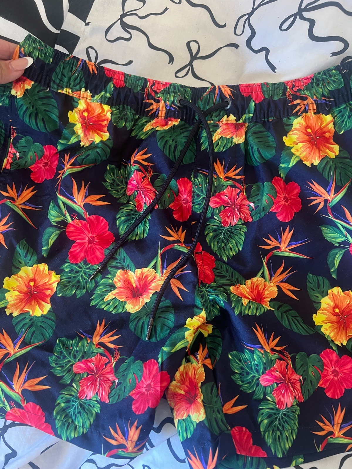 Men swin shorts