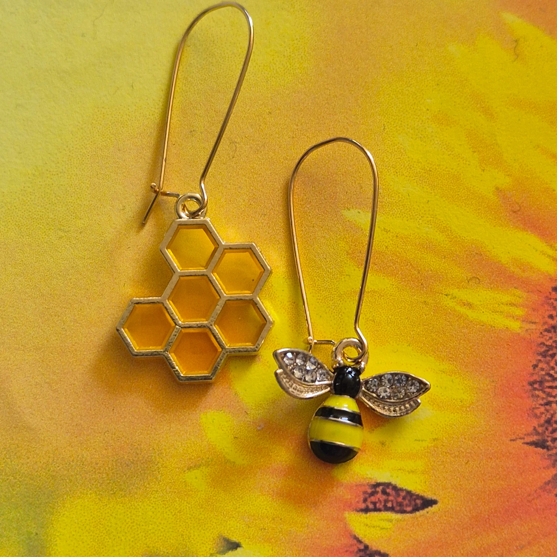 Stunning women's bee and honeycomb drop earrings