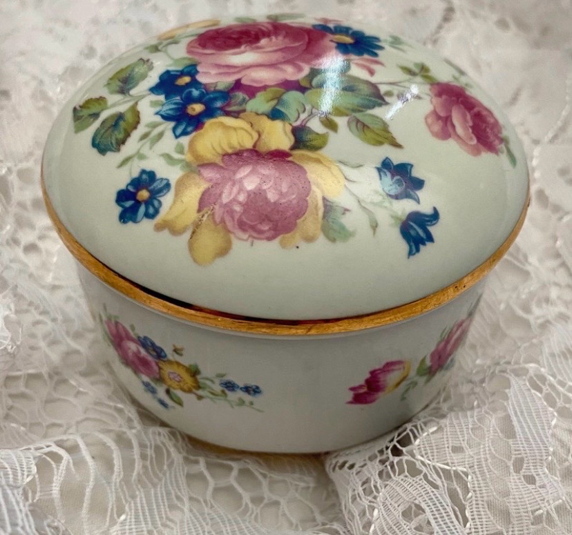 Vintage floral made in Italy trinket box with lid