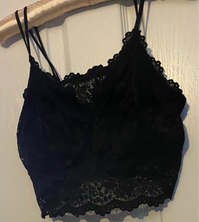 Black padded bralette 14/16