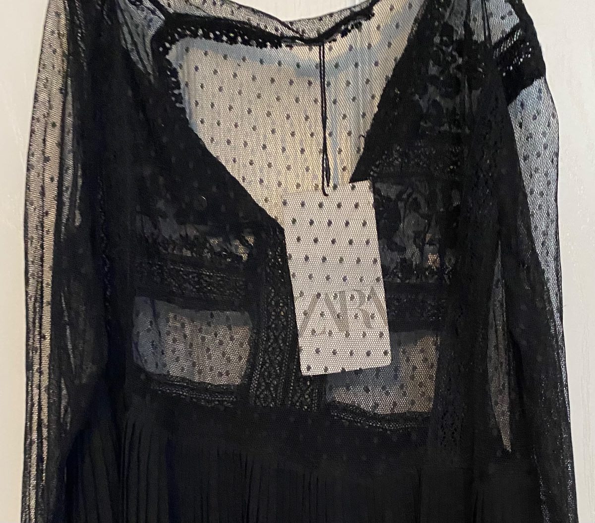 Zara black dress XS new with defects