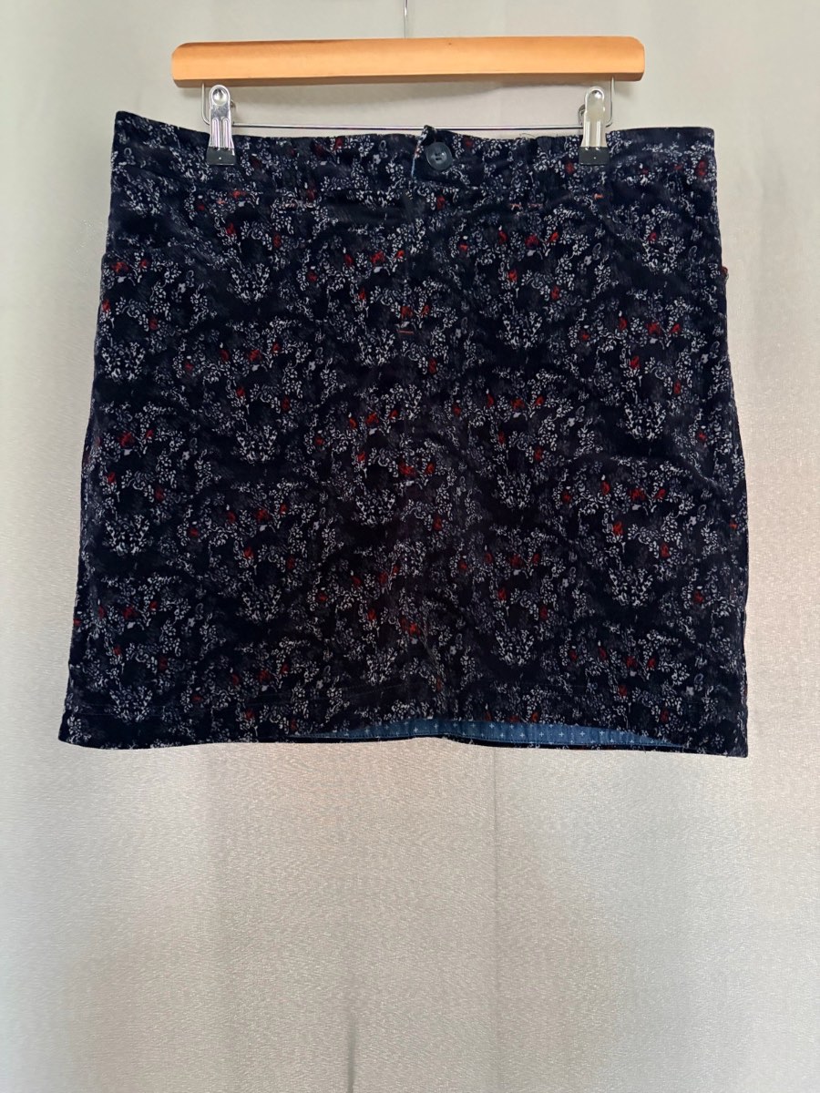 White Stuff Navy Floral Velvet Effect Mini Skirt - Size UK 14