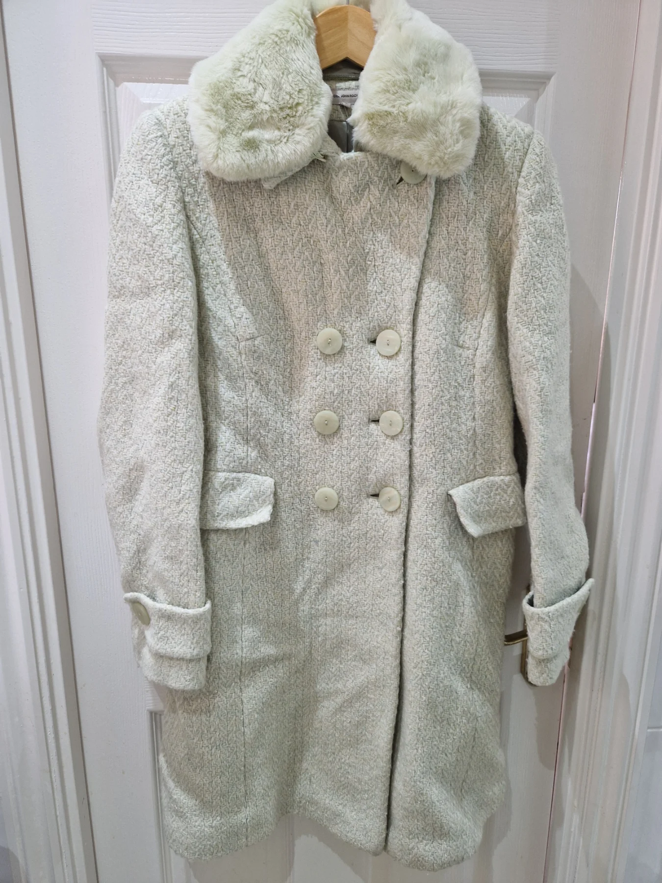 Rocha john rocha coat size 10 removeble fur collar