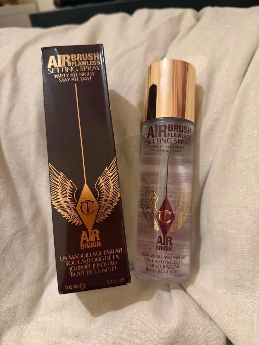 Charlotte Tillbury 100ml setting spray