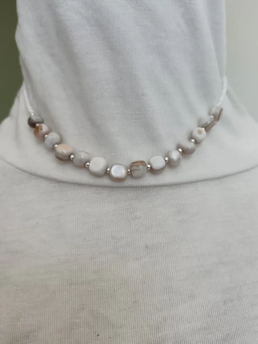 Shells necklace