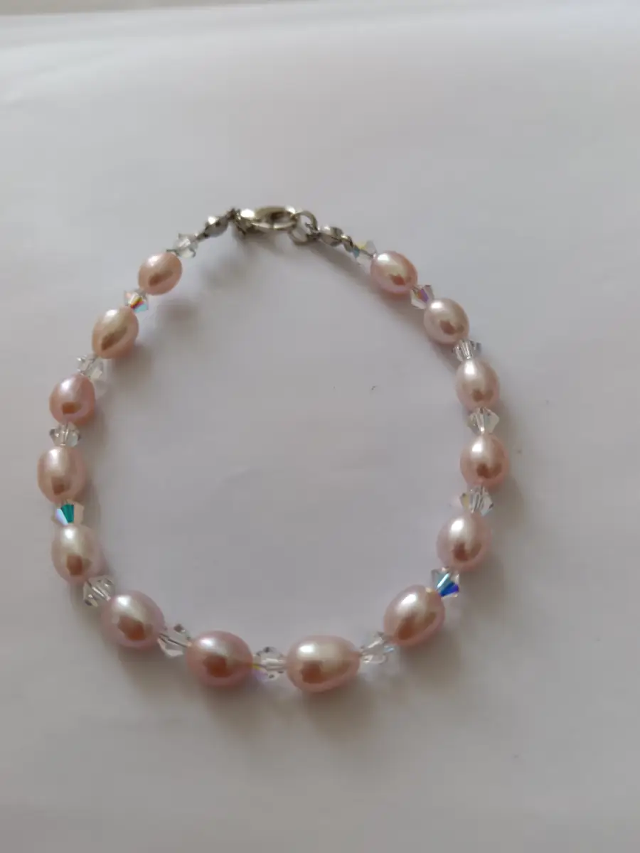 Pearls bracelet