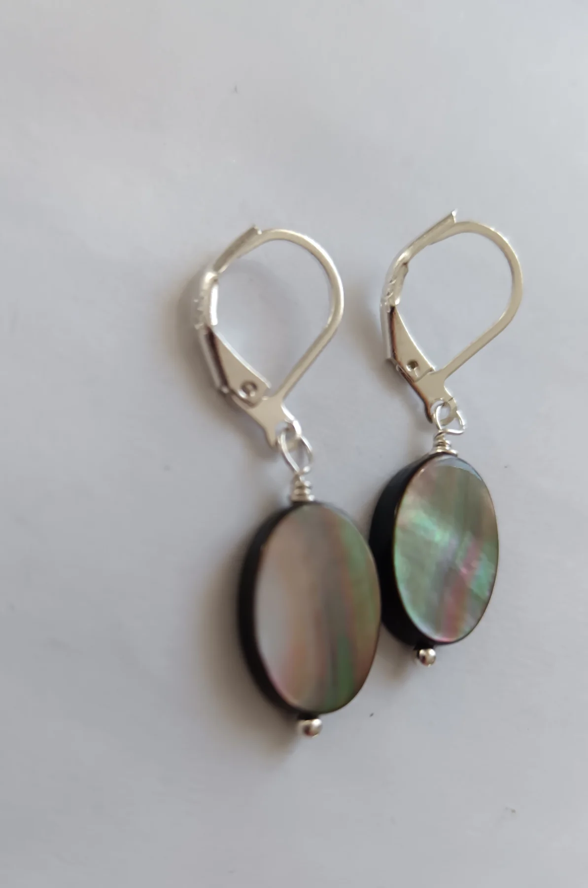 Black lip pearl earrings