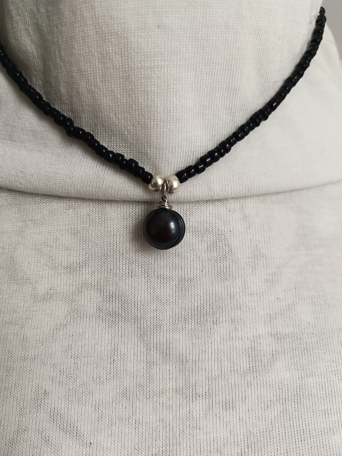 Pearl pendant necklace
