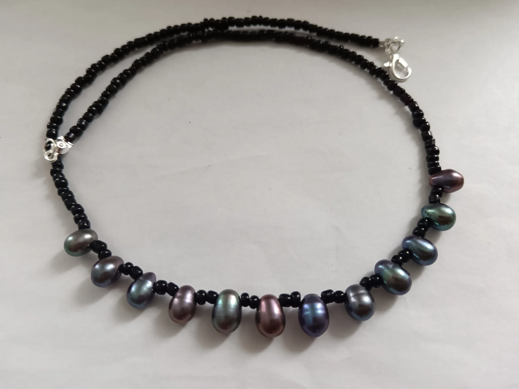 Peackock pearls necklace