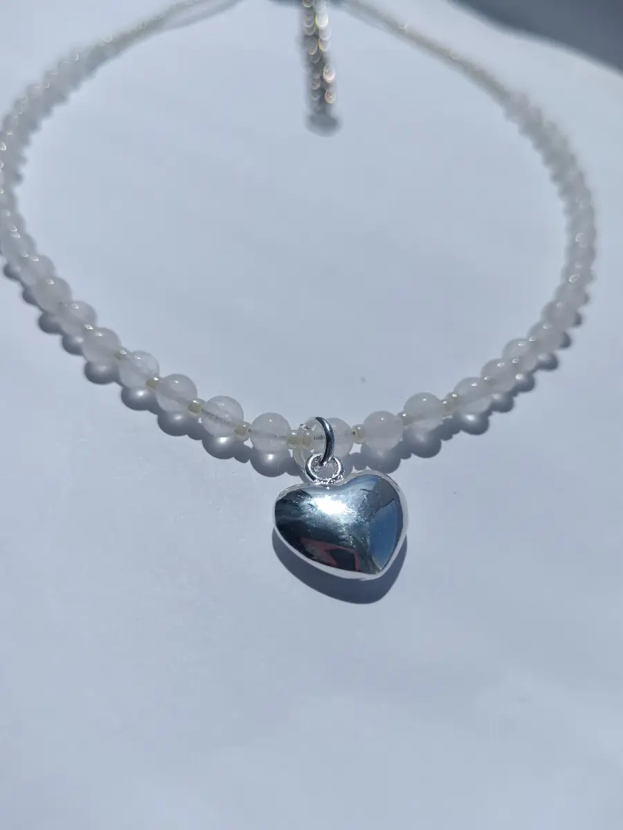Clear quartz and silver necklace