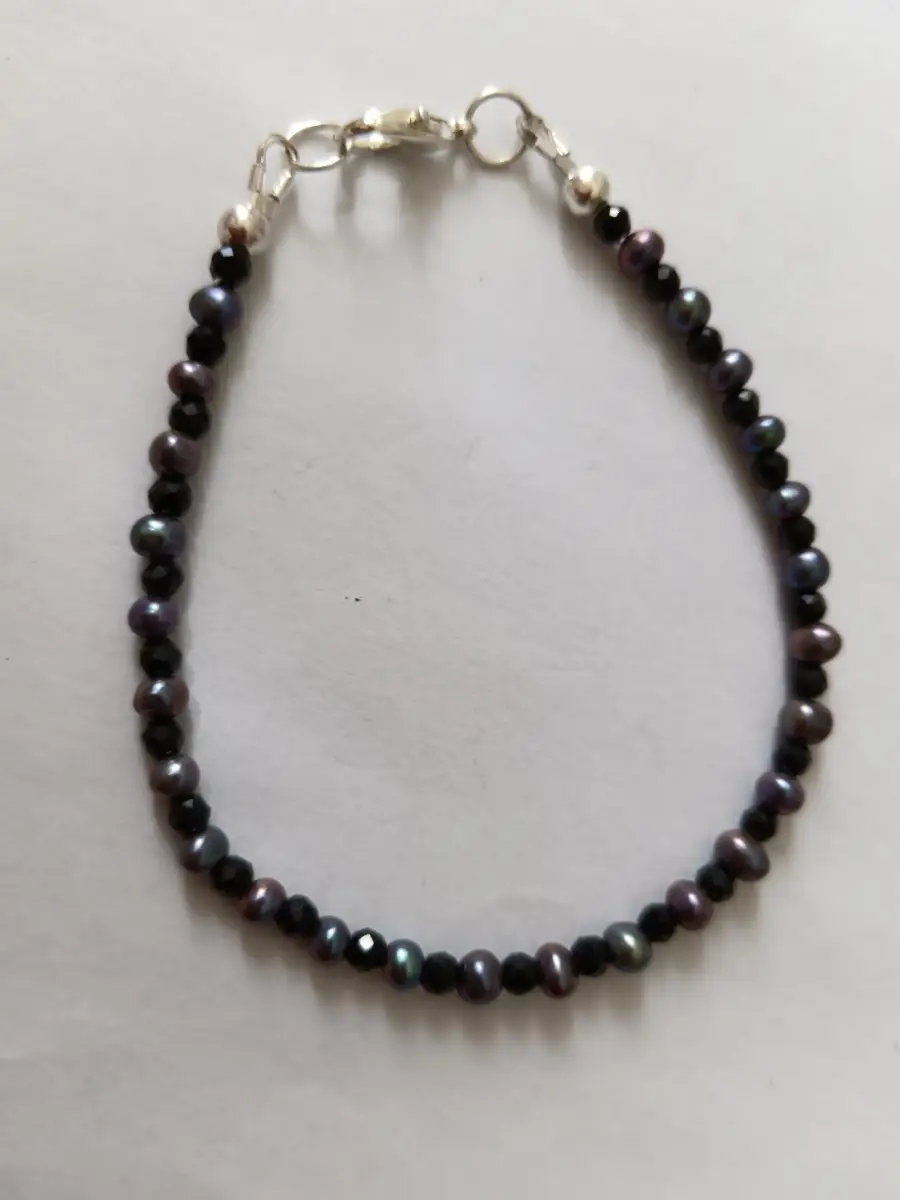 Pearls and agate bracelet