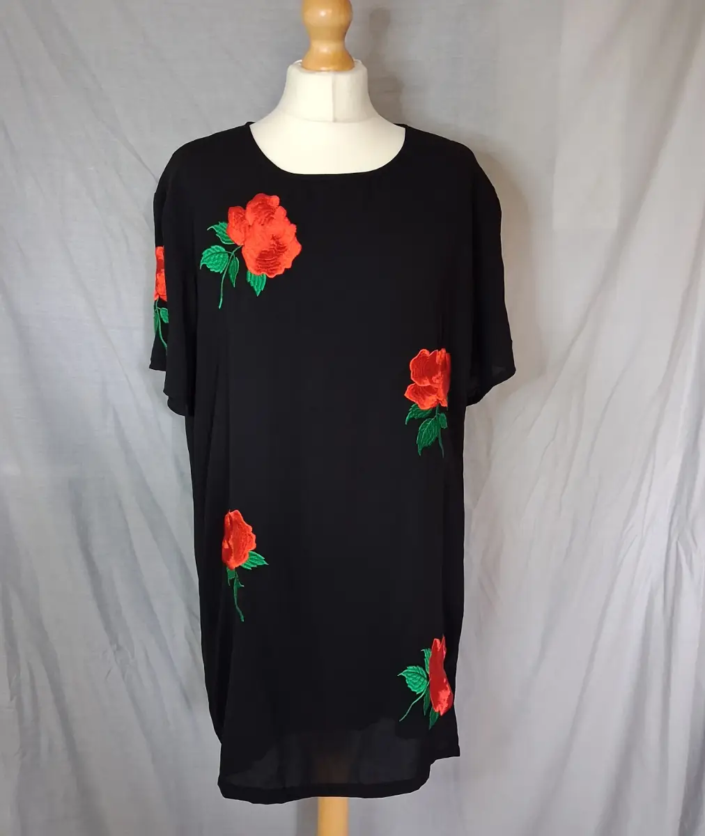 Missguided Black Rose Embroidered Mini Dress / Tunic Top (Whimsigoth)