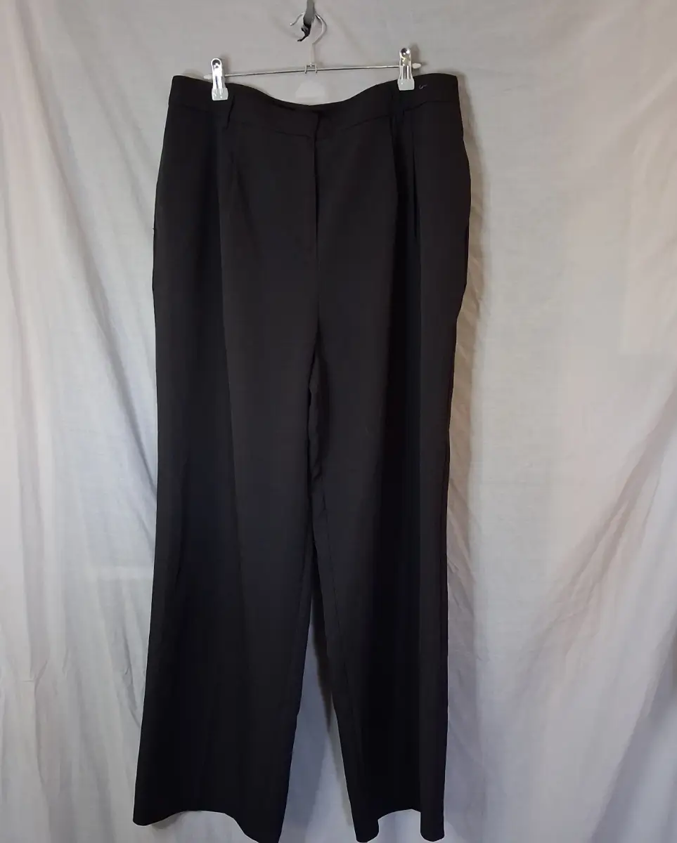 BNWT Yours Black Wide Leg Smart Trousers - UK 16 / EUR 44