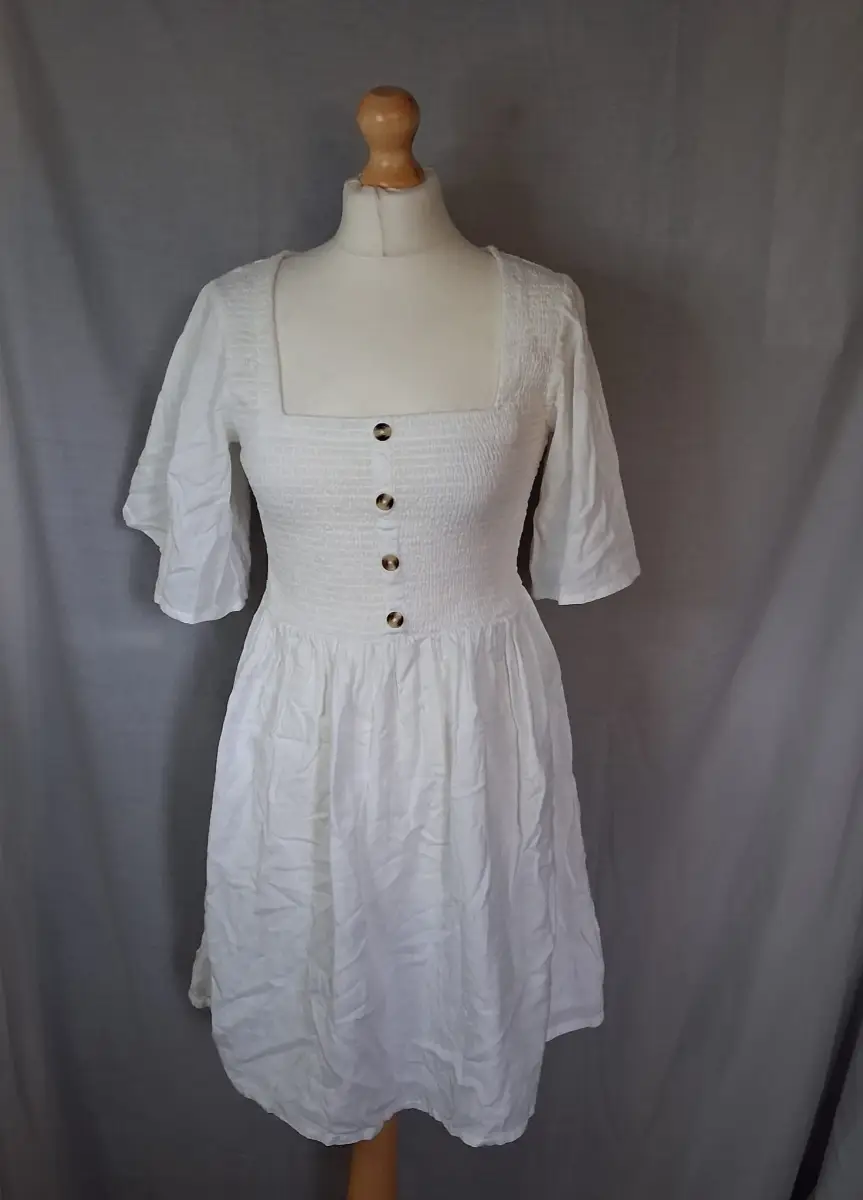 BNWT In The Style x Jac Jossa White Shirred Cotton Linen Mini Dress - Size 12