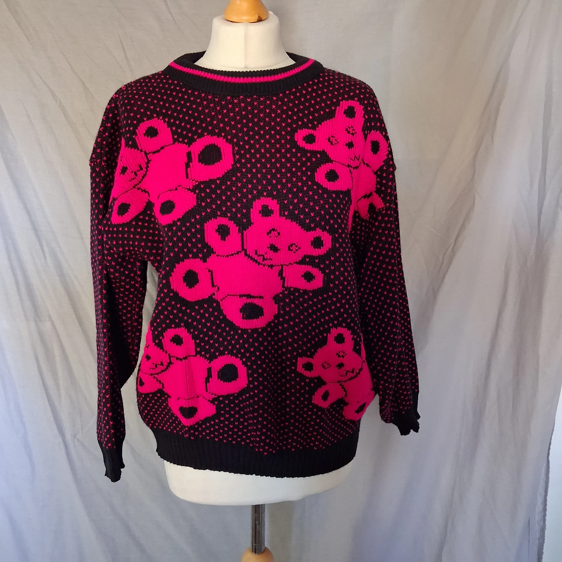 Vintage 80s Hot Pink & Black Teddy Bear Jumper Made in UK Graphic Knit