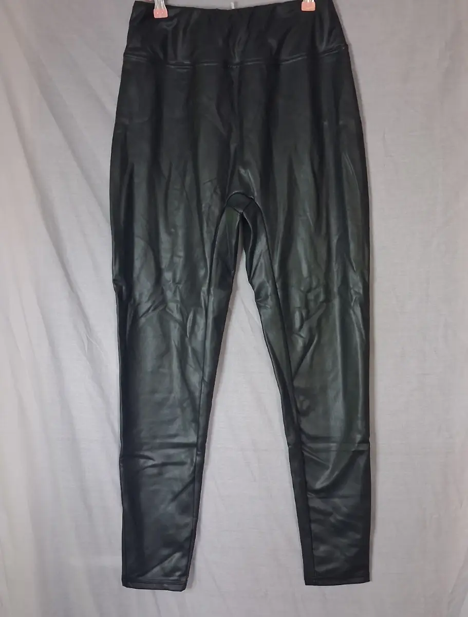 BNWT In The Style Black Faux Leather Leggings - UK 14 (Sculpt Fit PU)
