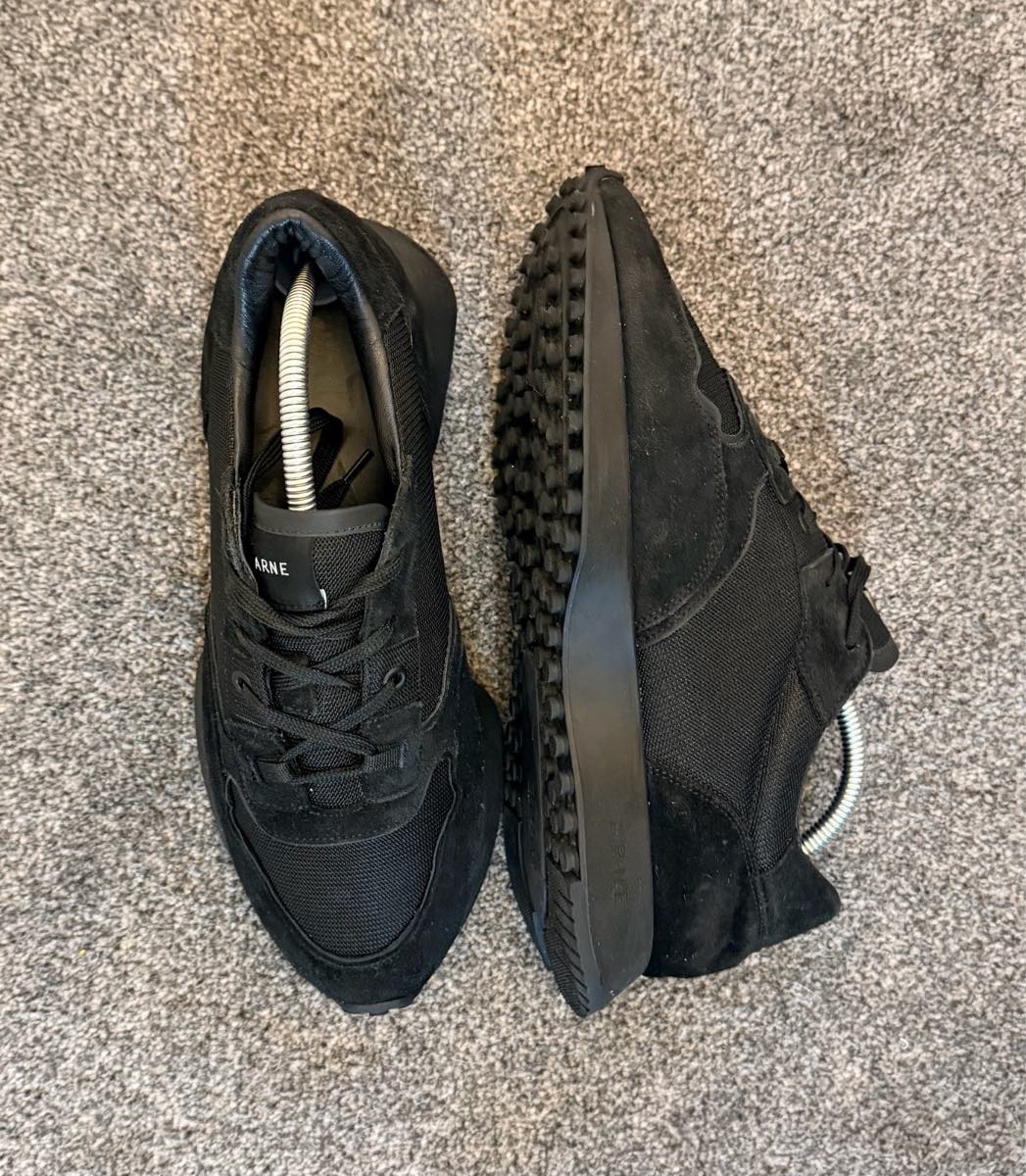 ARNE Technical Runner Trainers Triple Black Colourway. Size 8. Designer Streetwear