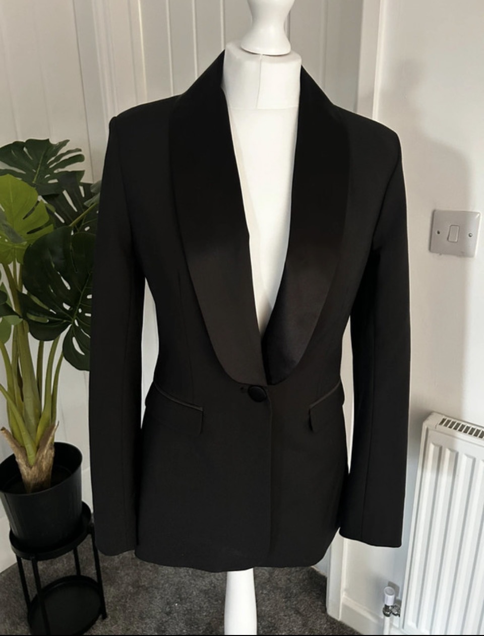 John Lewis Tuxedo Jacket Shawl Lapel – Size 12 Black Single-Breasted