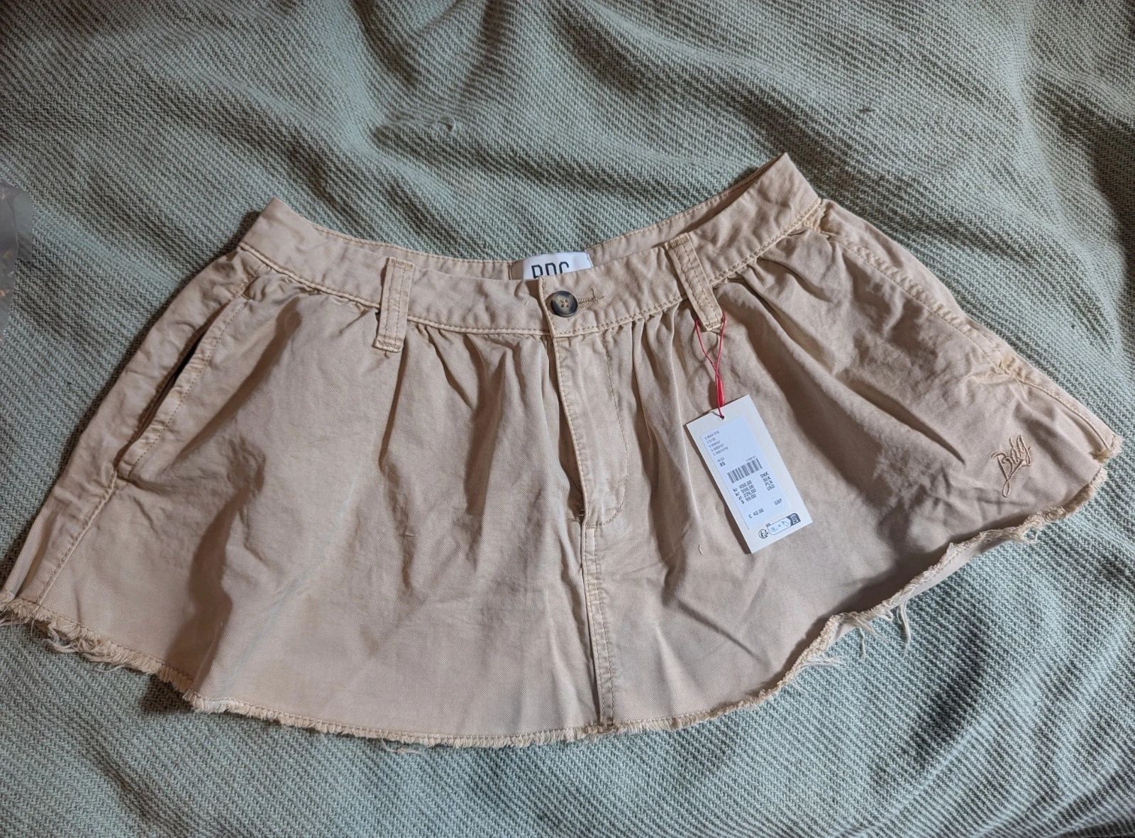 Urban outfitters beige mini skirt size xs new