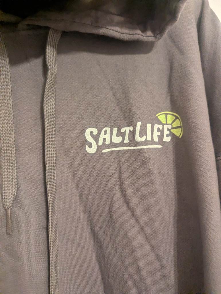 Salt life unisex hoody 80% cotton size xl