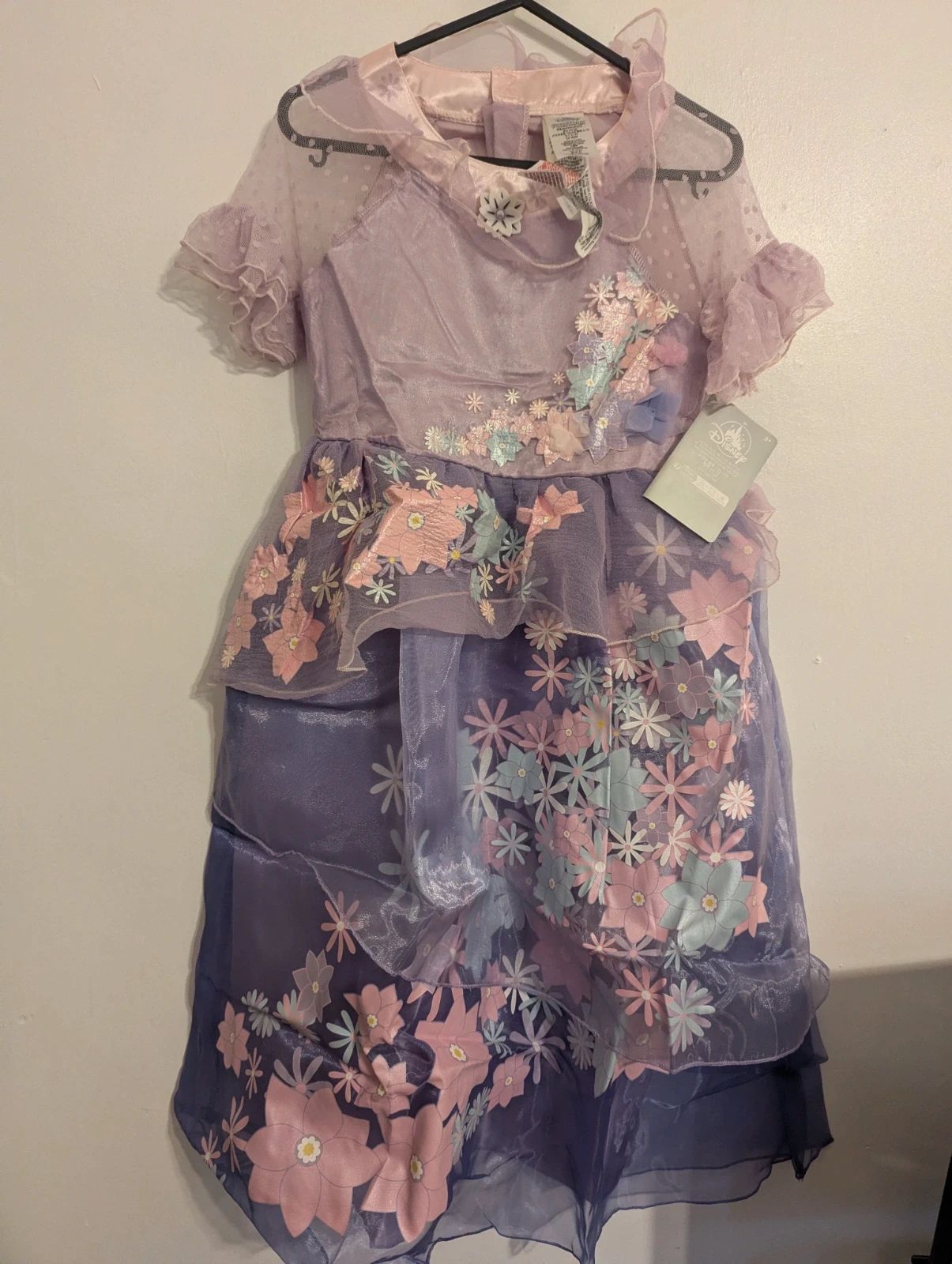 The Disney store encanto isabella dressing up 9-10 years
