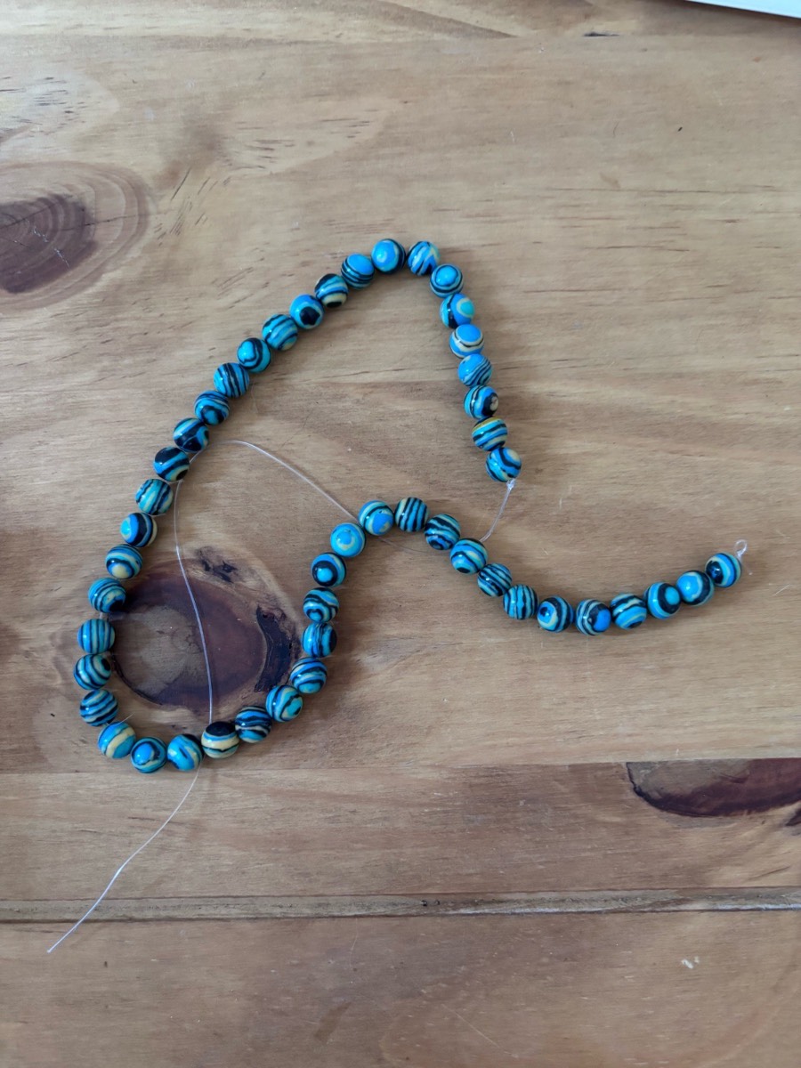 Synthetic malachite bead strand 8mm