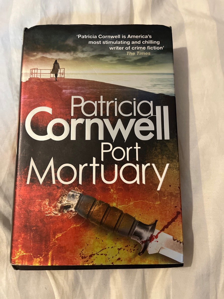 Adults Thriller Book - Very Good Condition - Port Motuary By Patricia Cornwell