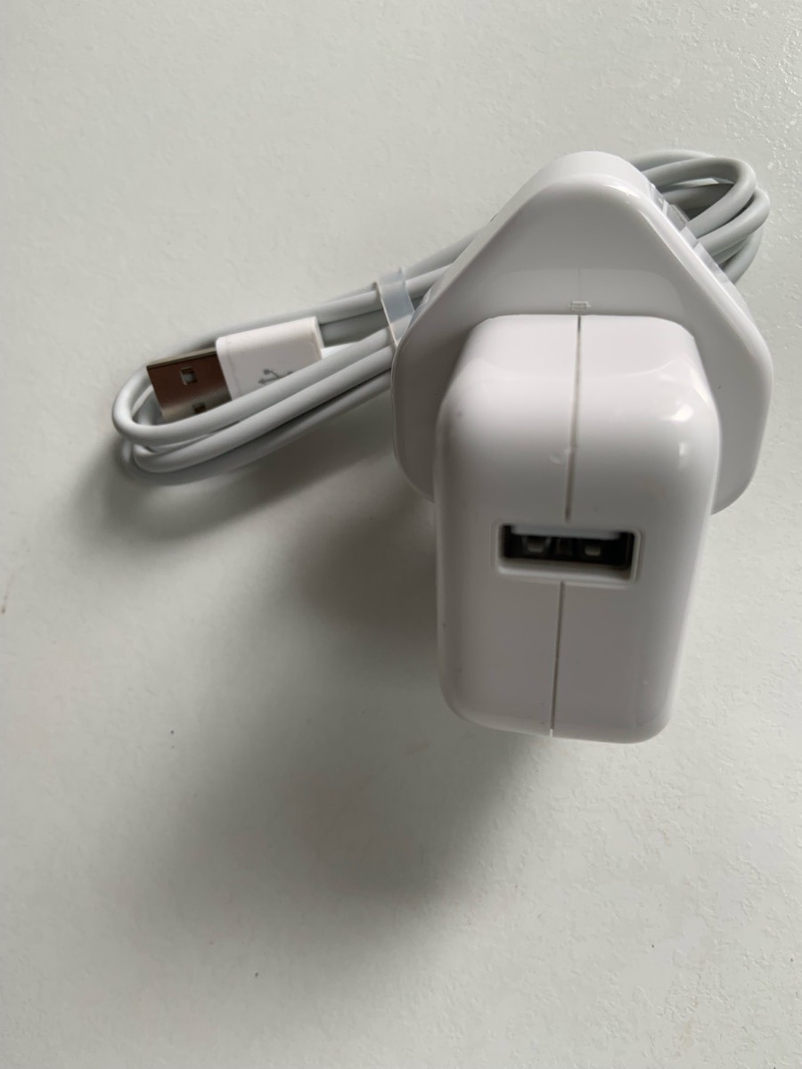 Genuine Apple 10w USB Power Adapter with a USB Charger Cable
