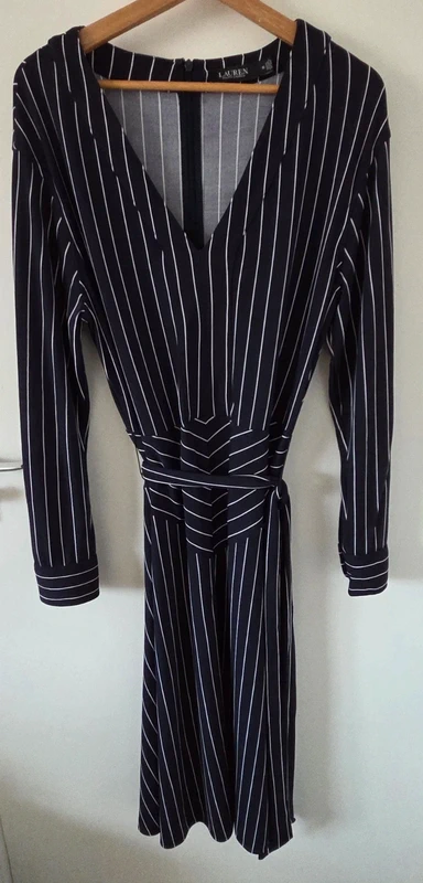 Brand New Ralph Lauren Navy pinstripe midi v neck dress with belt size 14 (USA 10)