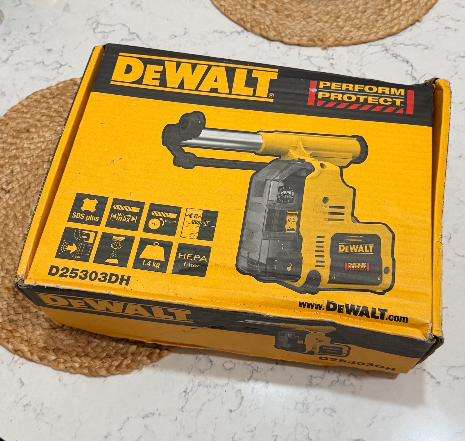 DEWALT D25303DH 18V XR SDS-Plus Integrated Dust Extraction System NEW
