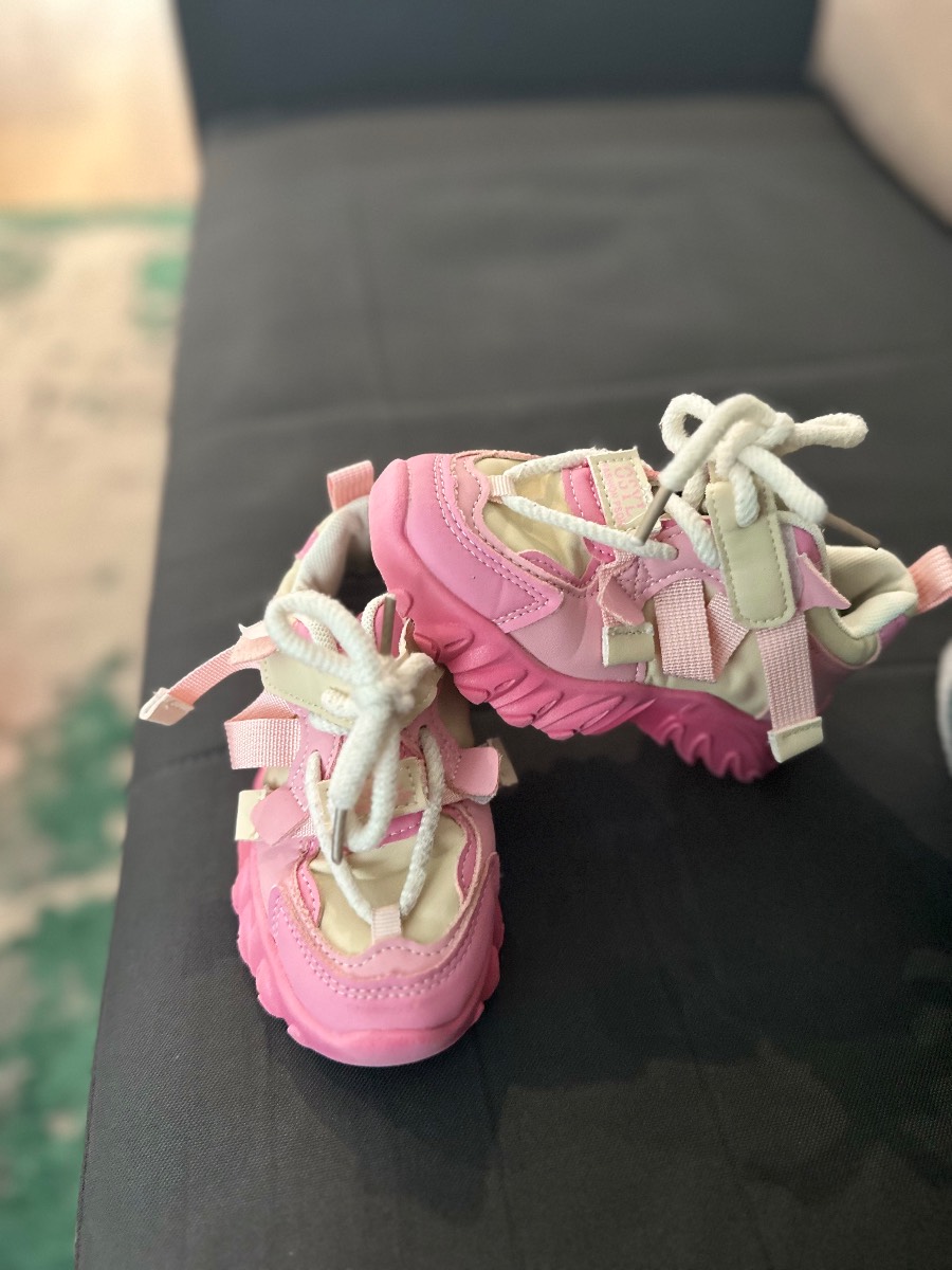 SHEIN Kids Pink & Beige Chunky Trainers — Size EU 28