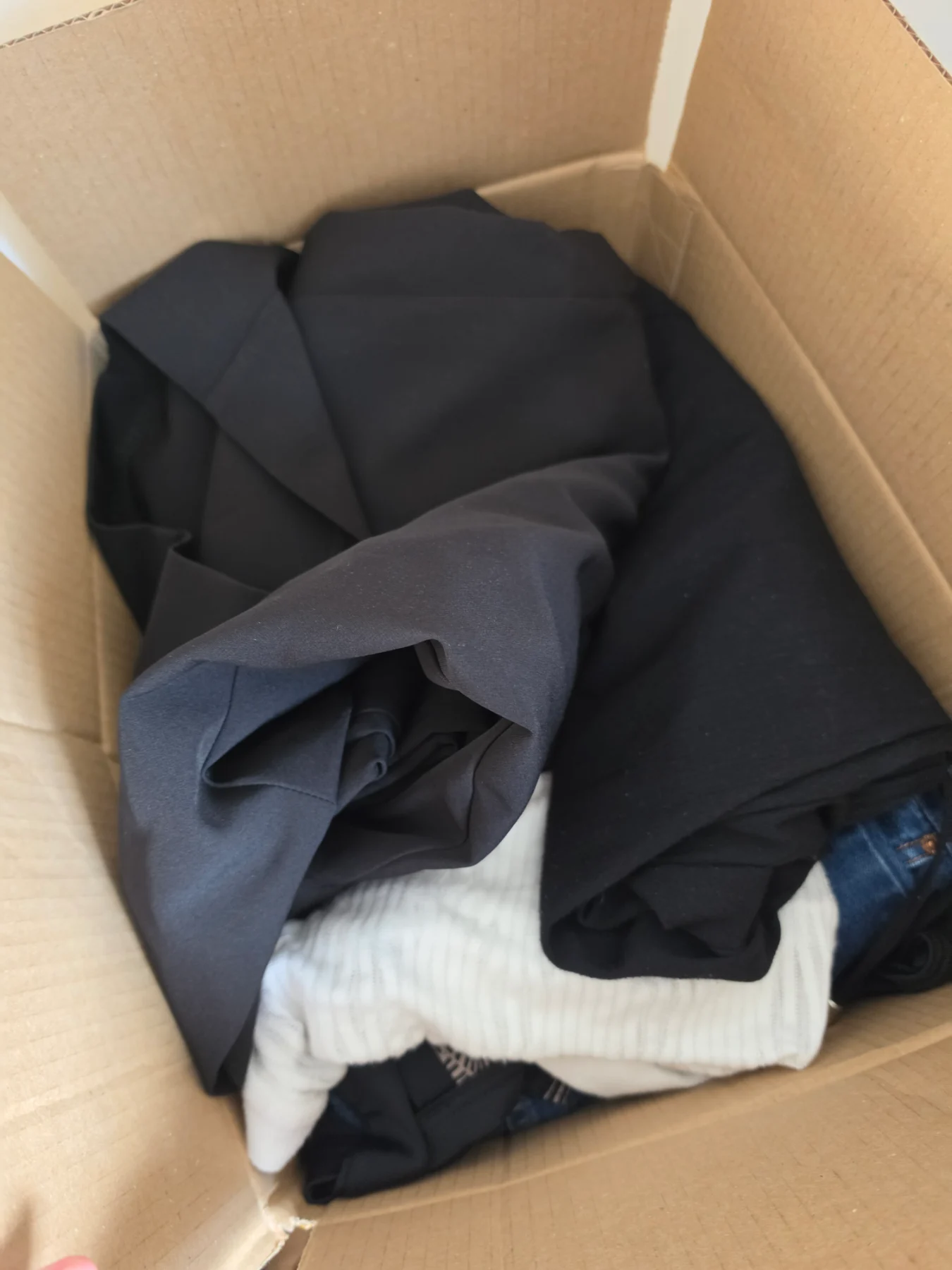 Womens bundle of clothes 20 plus items - mixed brands and sizes