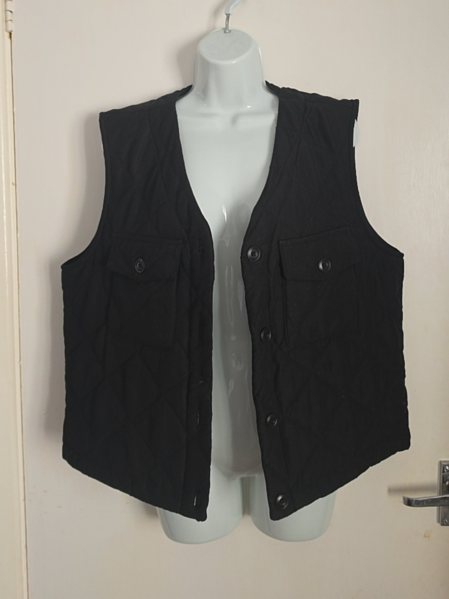 Primark Black Quilted Gilet – Size UK 12/14 – Lightweight