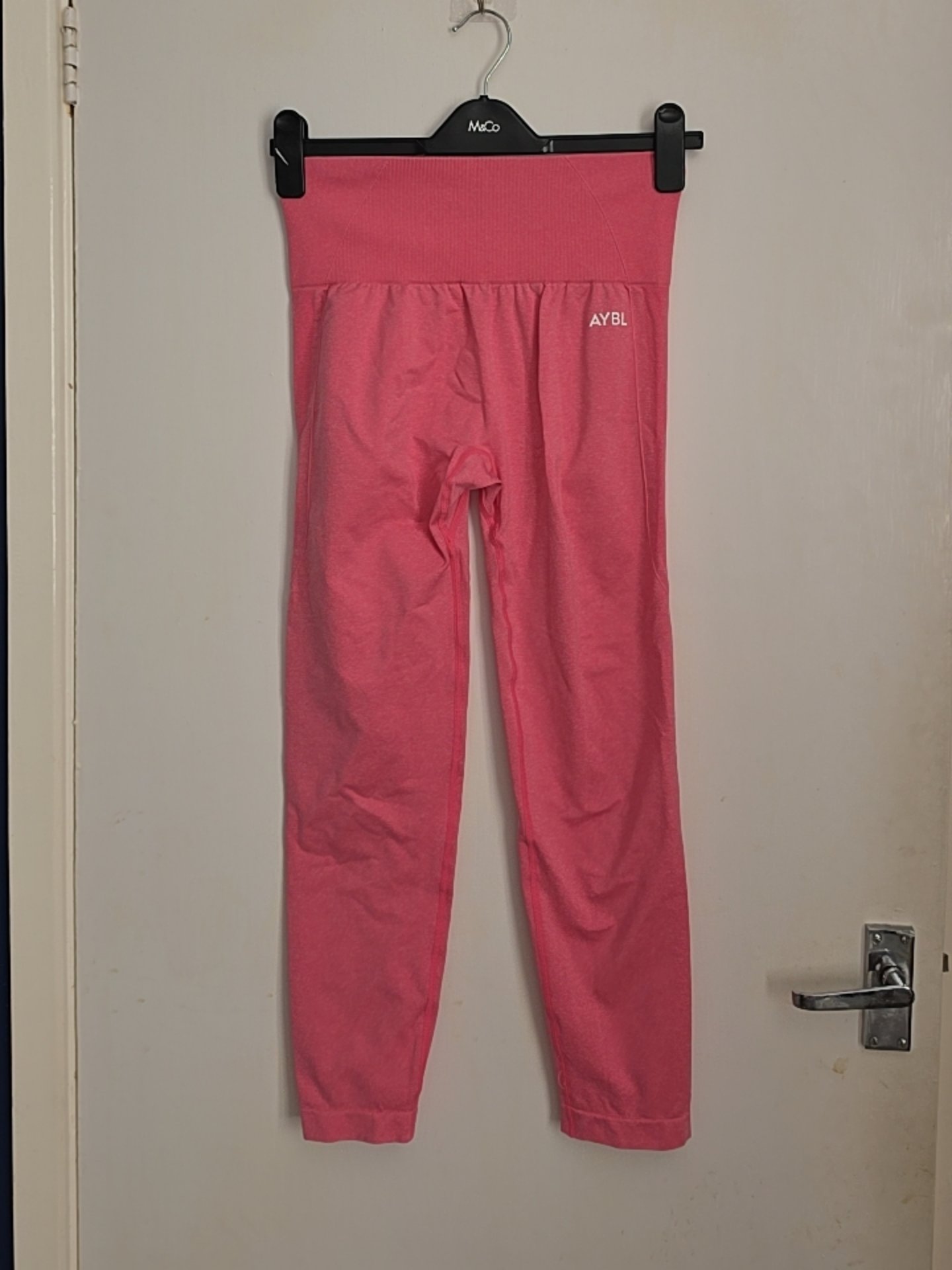 AYBL Coral Seamless Scrunch Leggings — Size M
